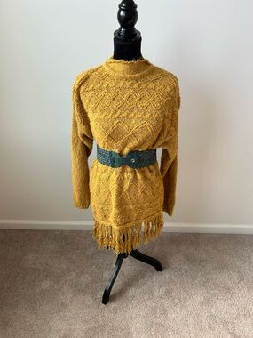 Sporto Mustard Fringe Knit Tunic Sweater-BELT SOLD SEPARATELY**